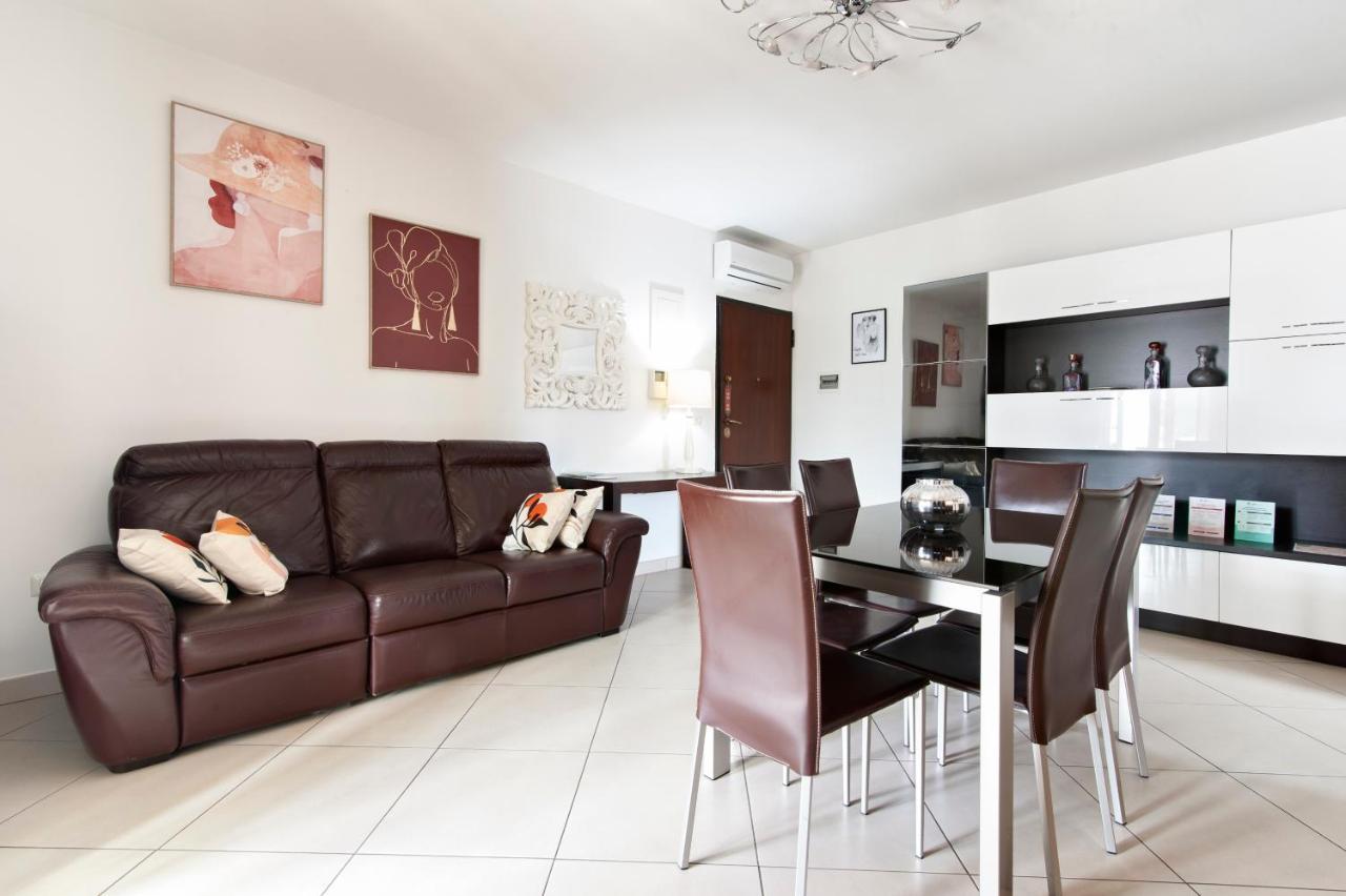 Casa Mabel Terrace - Sit Apartment Lecce Luaran gambar