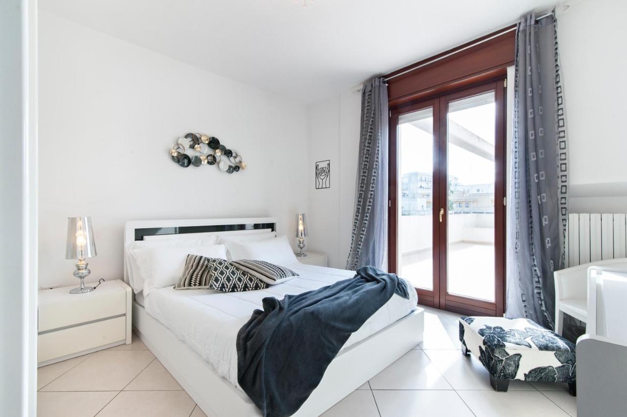 Casa Mabel Terrace - Sit Apartment Lecce Luaran gambar
