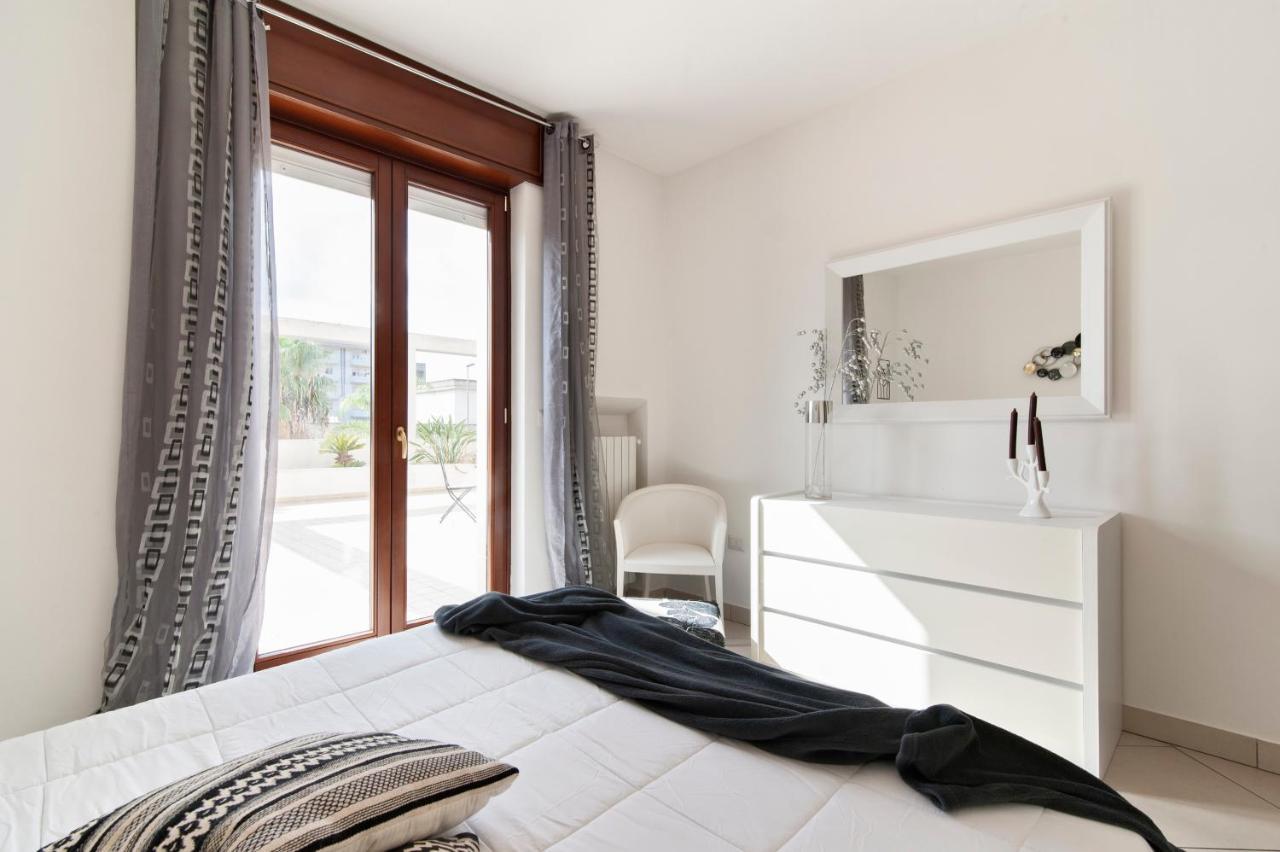 Casa Mabel Terrace - Sit Apartment Lecce Luaran gambar