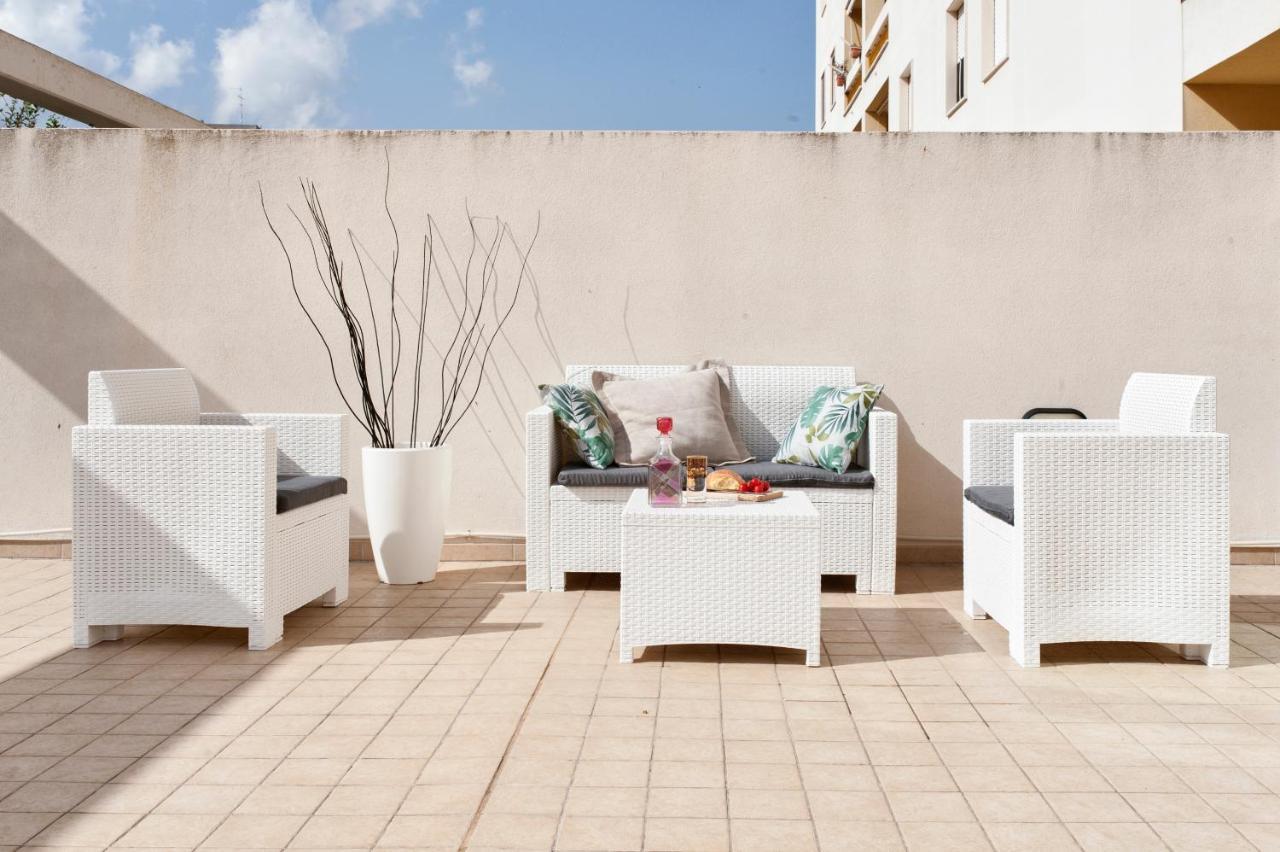 Casa Mabel Terrace - Sit Apartment Lecce Luaran gambar